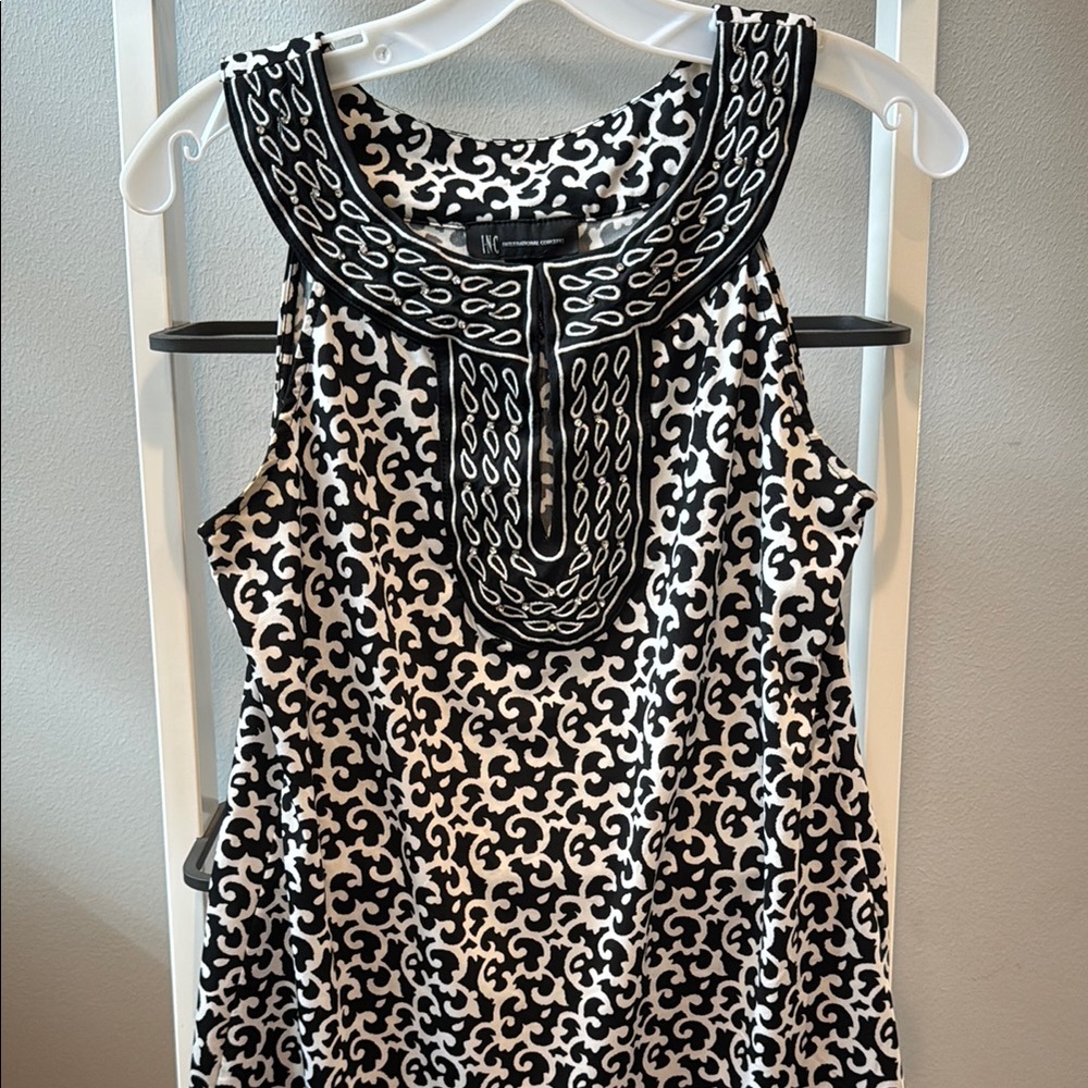 INC  Black and White Tank Top Tunic with rhinestones scoop neck